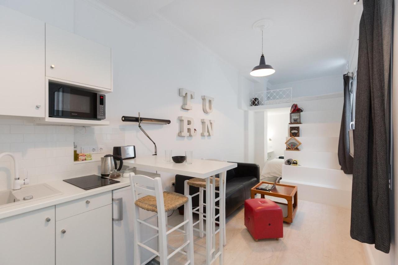 Troon Of Athens Apartments Экстерьер фото